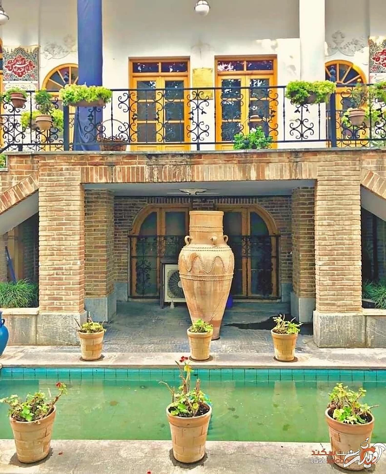 خانه دبیرالملک، عمارتی اروپایی در عودلاجان تهران!